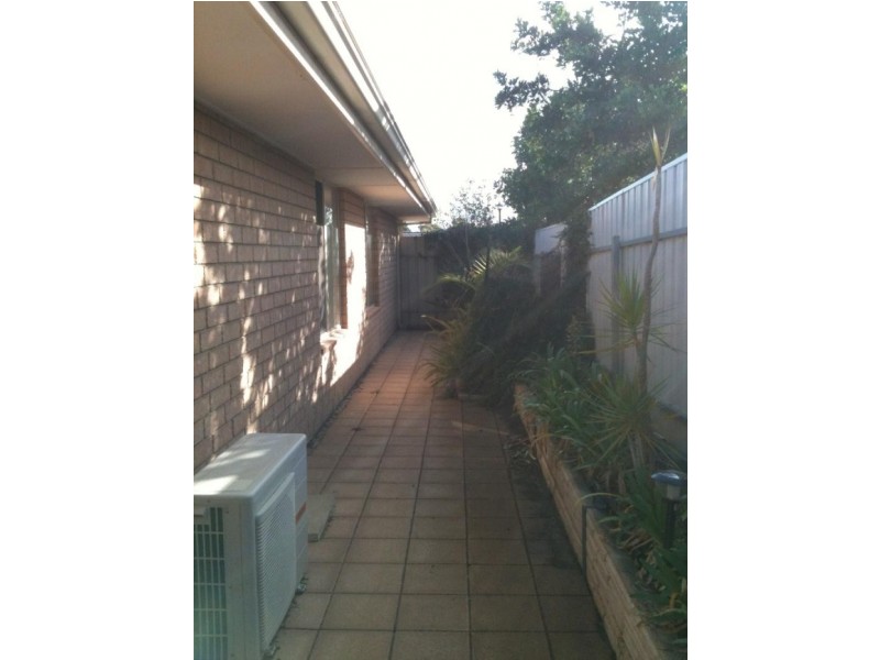 1 Swinton Close, Christie Downs SA 5164