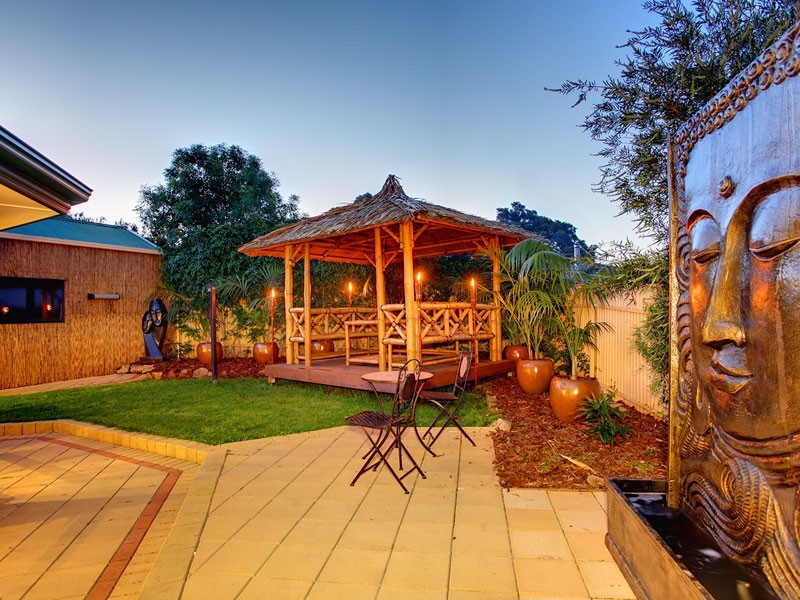 73 Valley View Drive, Mclaren Vale SA 5171