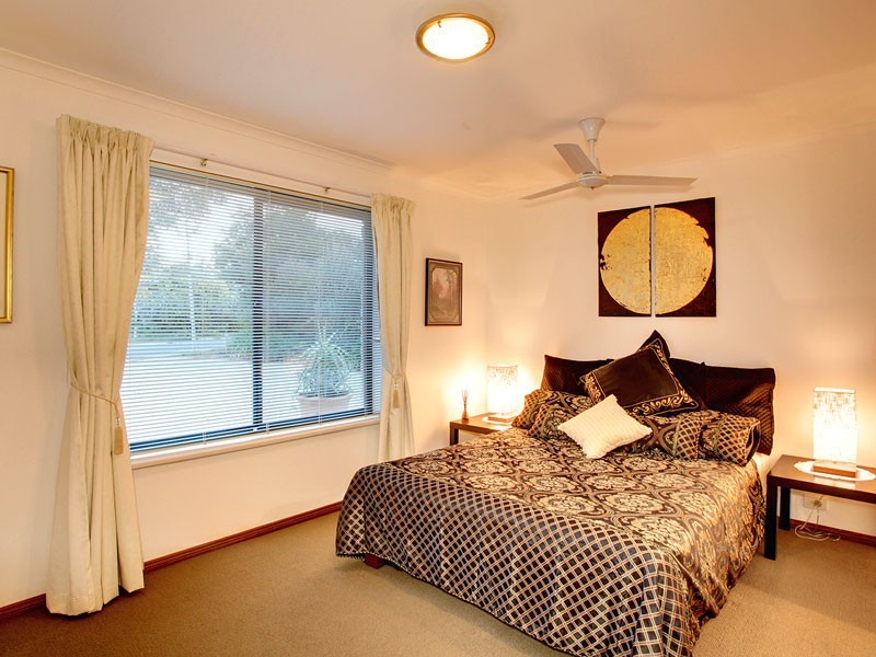 73 Valley View Drive, Mclaren Vale SA 5171