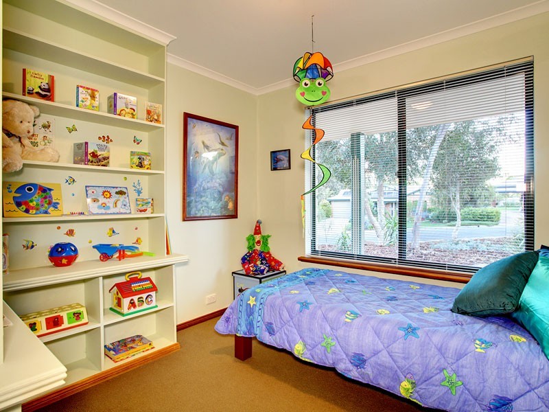 73 Valley View Drive, Mclaren Vale SA 5171
