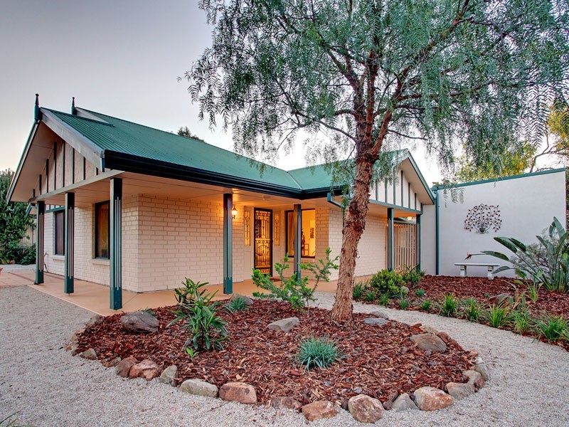 73 Valley View Drive, Mclaren Vale SA 5171