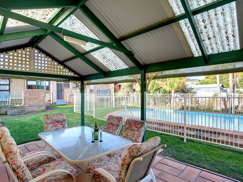 6 Wahratta Avenue, Morphett Vale SA 5162