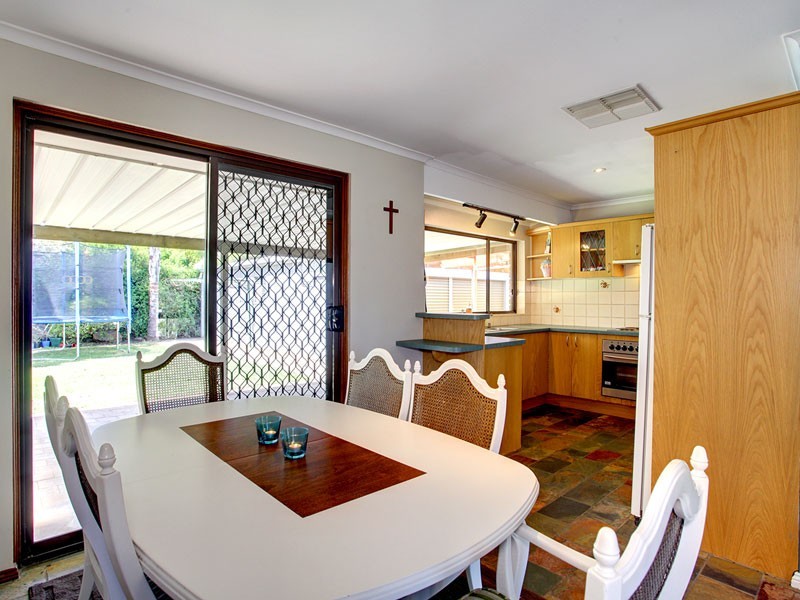 24 Tindall Crescent, Sheidow Park SA 5158