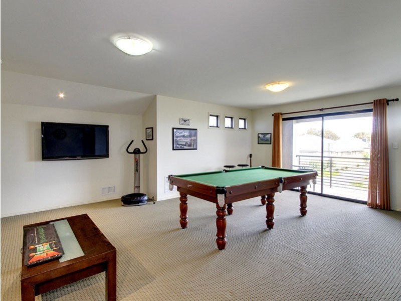 1 Nicholl Avenue, Aldinga Beach SA 5173