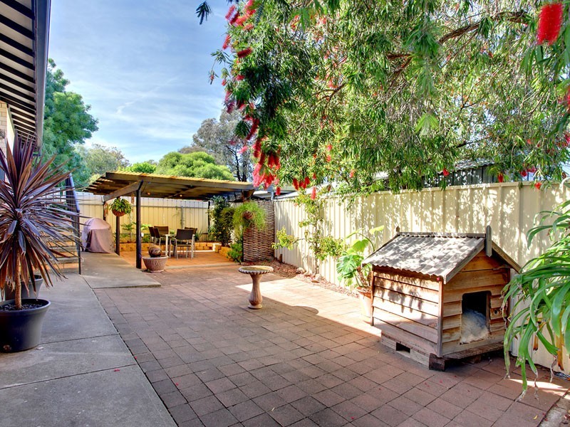 13 Valerian Court, Christie Downs SA 5164