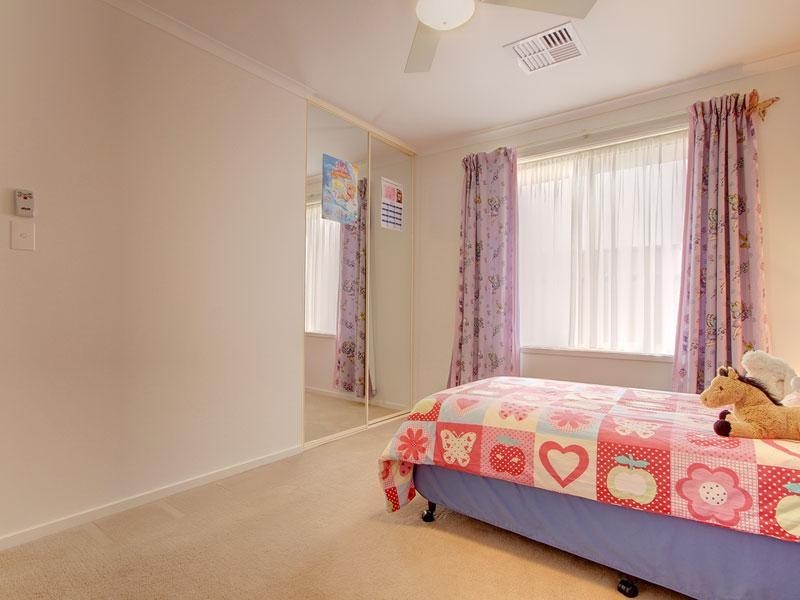 6 Cricket Ground Court, Christie Downs SA 5164