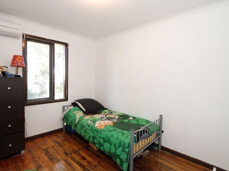 27 Narvik Crescent, Hackham West SA 5163