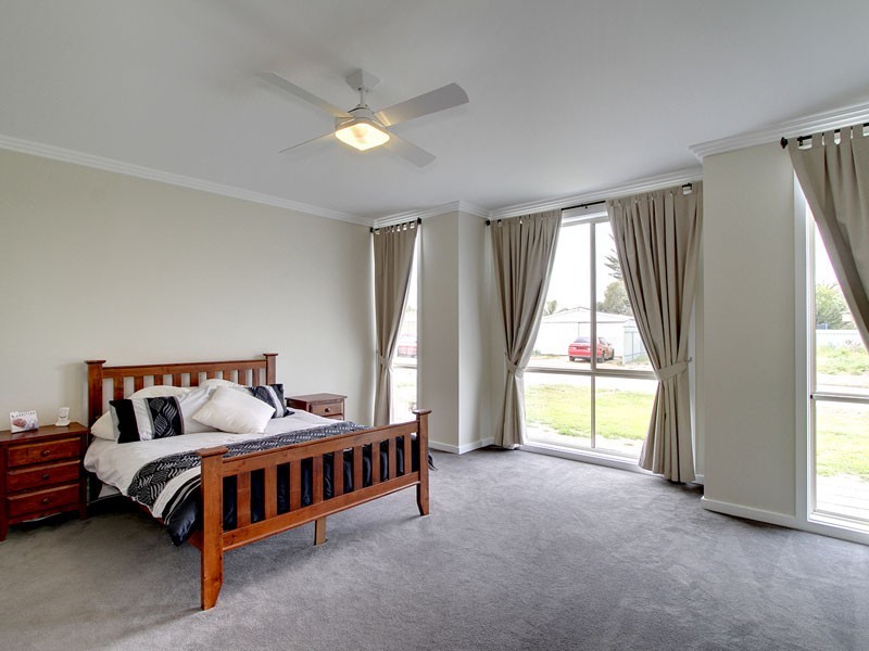 7 Yachtsman Street, Seaford SA 5169