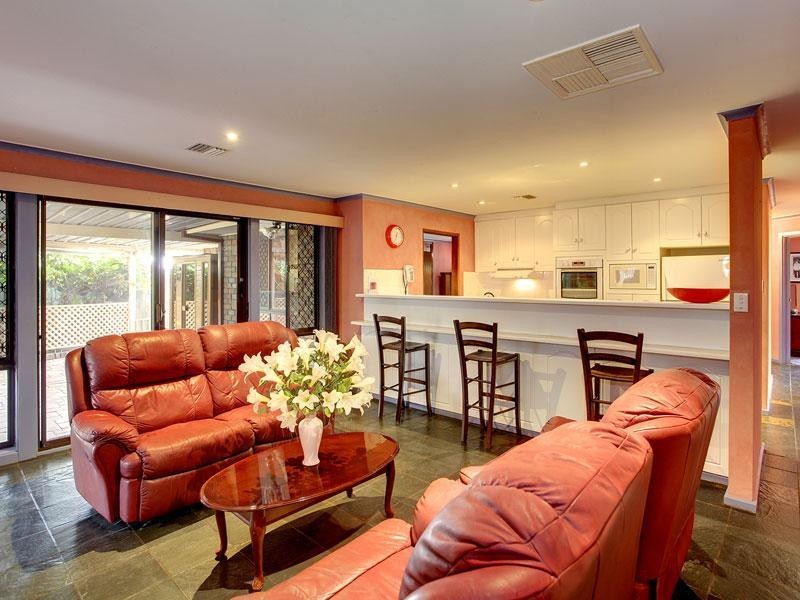 2 Jasmine Avenue, Maslin Beach SA 5170