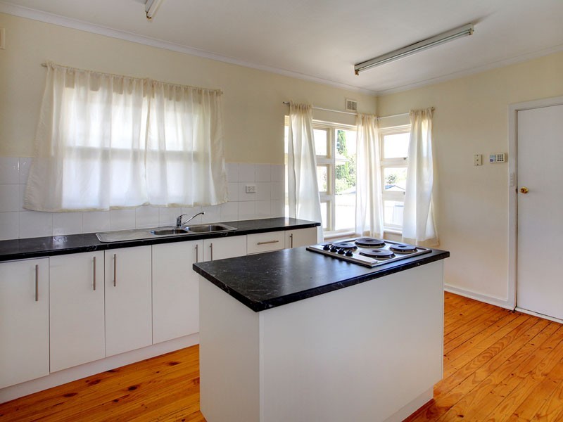 19 Gertrude Street, Morphett Vale SA 5162