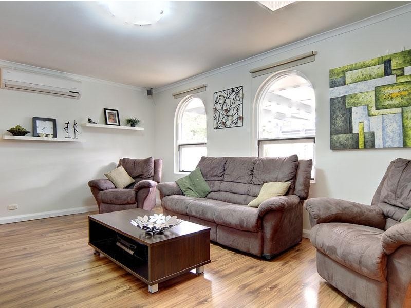 2 Weatherly Road, Happy Valley SA 5159