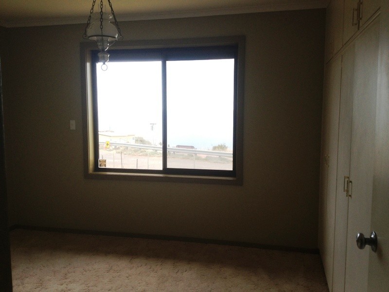 3 Mentone Parade, O’sullivan Beach SA 5166