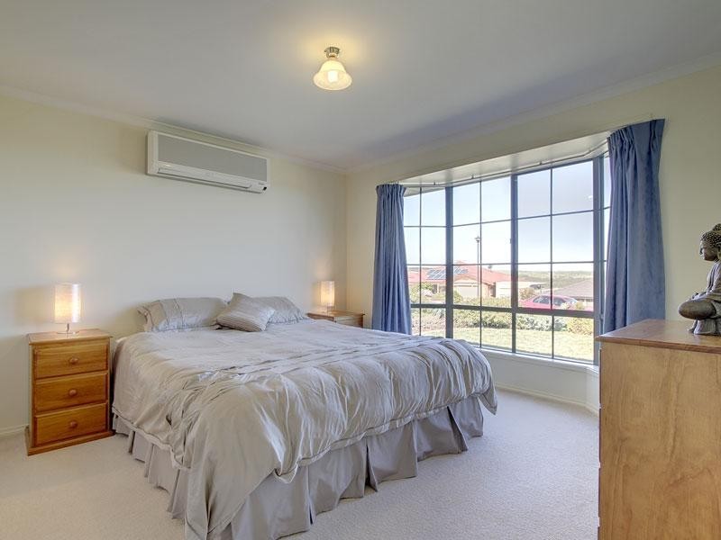 26 Marla Crescent, Noarlunga Downs SA 5168