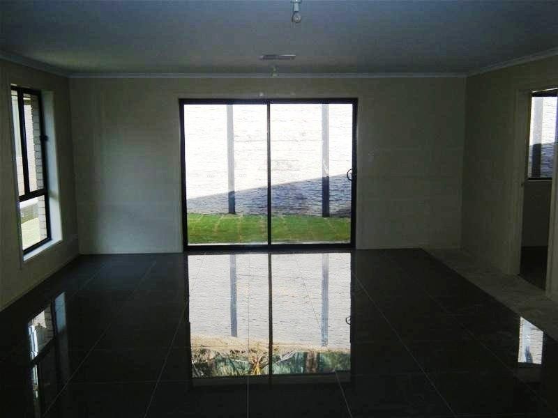 27 Lancaster Circuit, Old Noarlunga SA 5168