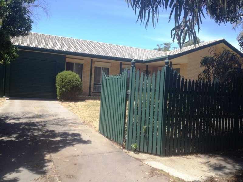 16 Reynold Street, Morphett Vale SA 5162