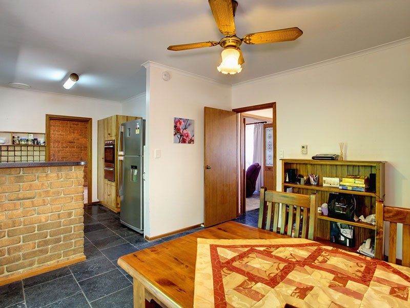 13 Witton Road, Port Noarlunga SA 5167