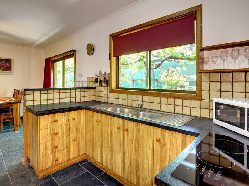 13 Witton Road, Port Noarlunga SA 5167