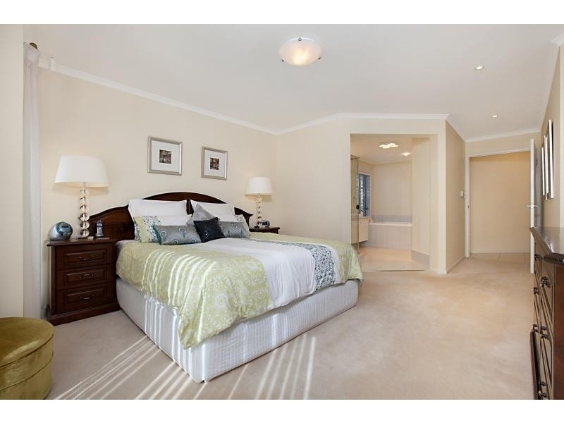1 Marine Place, Seaford Rise SA 5169