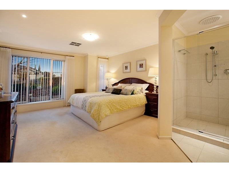 1 Marine Place, Seaford Rise SA 5169