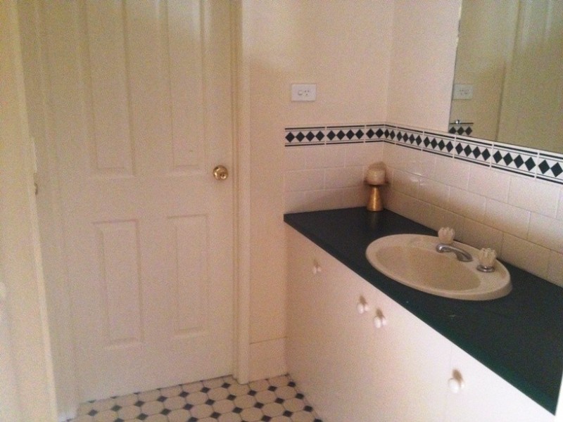 13 Mullen Close, Woodcroft SA 5162