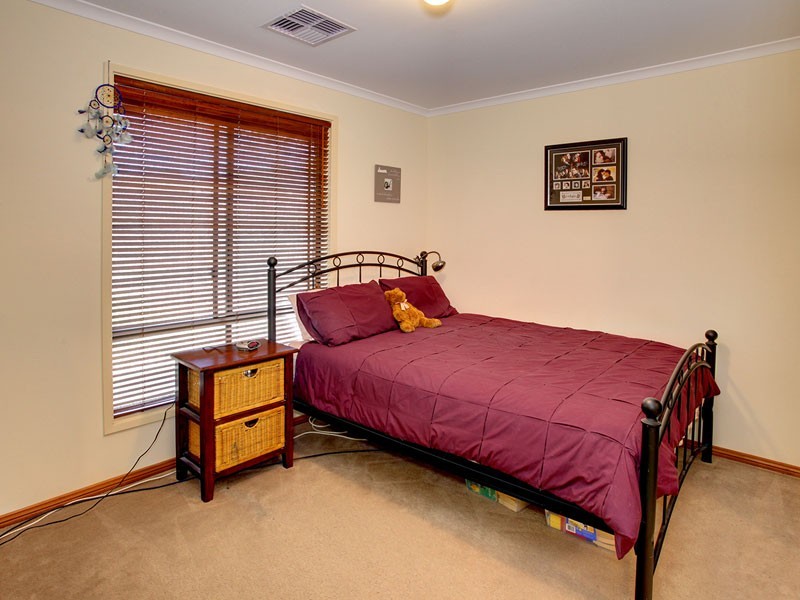 21 Gilligan Grove, Mclaren Flat SA 5171