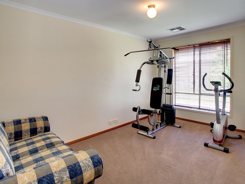 21 Gilligan Grove, Mclaren Flat SA 5171