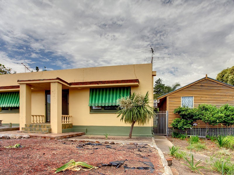 10 Roy Terrace, Christies Beach SA 5165