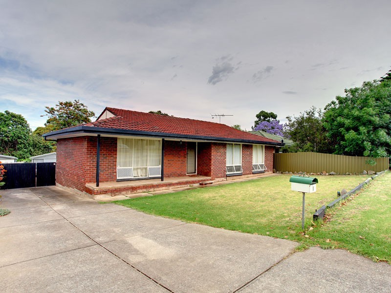 3 Meadow Way, Hackham West SA 5163