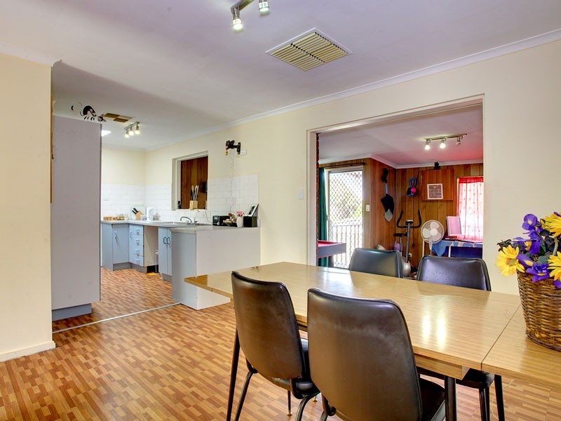 3 Meadow Way, Hackham West SA 5163