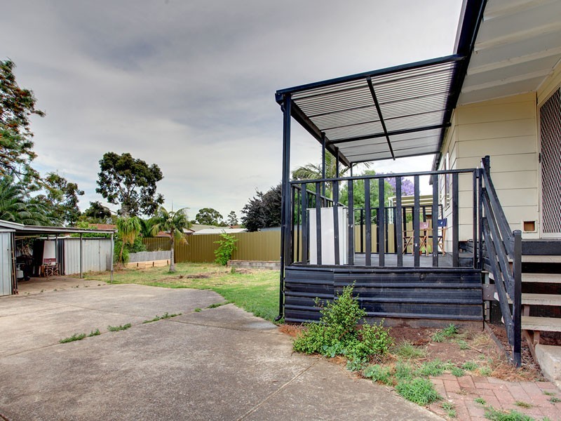 3 Meadow Way, Hackham West SA 5163