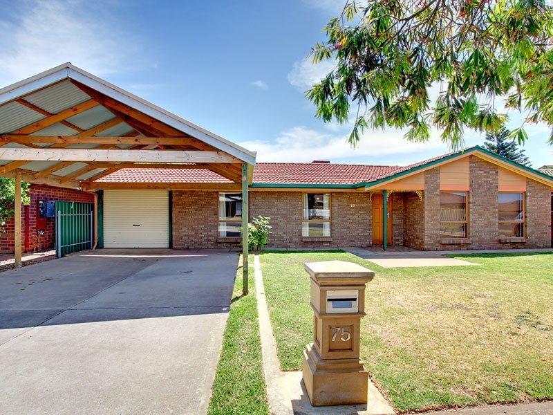 75 Albany Avenue, Port Noarlunga South SA 5167