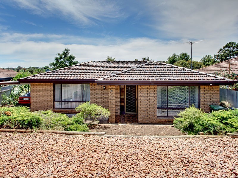 8 McIlwaine Crescent, Noarlunga Downs SA 5168