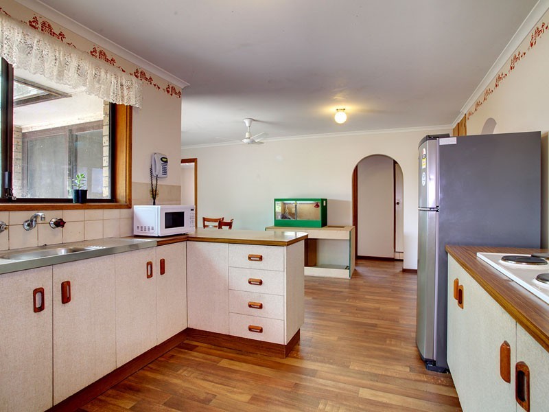 8 McIlwaine Crescent, Noarlunga Downs SA 5168