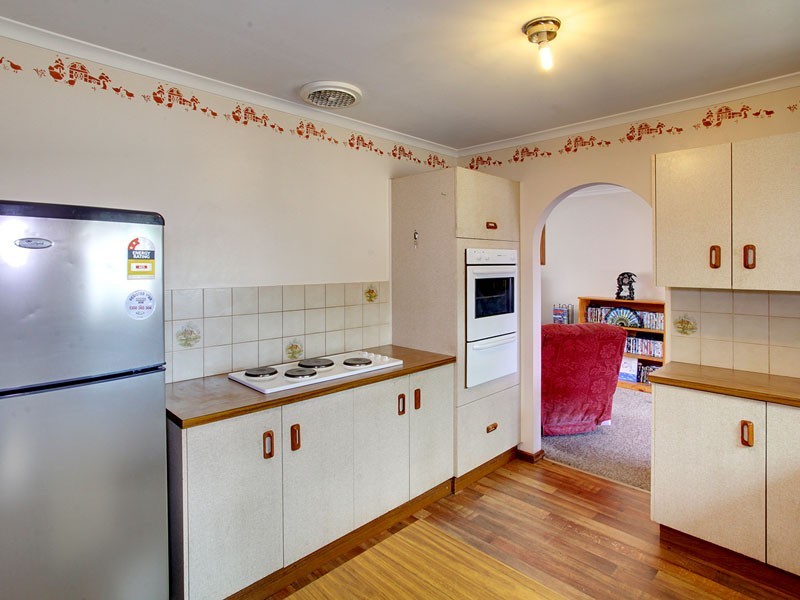 8 McIlwaine Crescent, Noarlunga Downs SA 5168