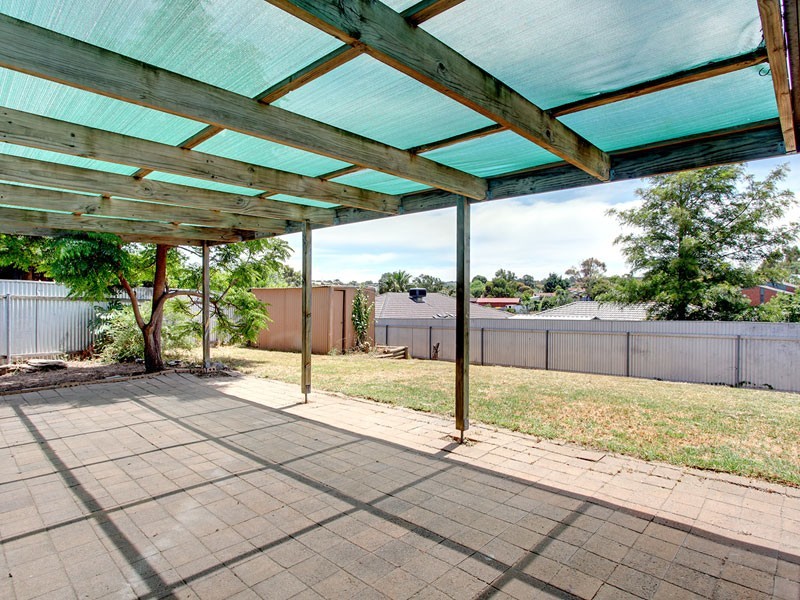 8 McIlwaine Crescent, Noarlunga Downs SA 5168