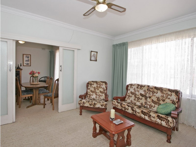 5 Berrin Road, Morphett Vale SA 5162