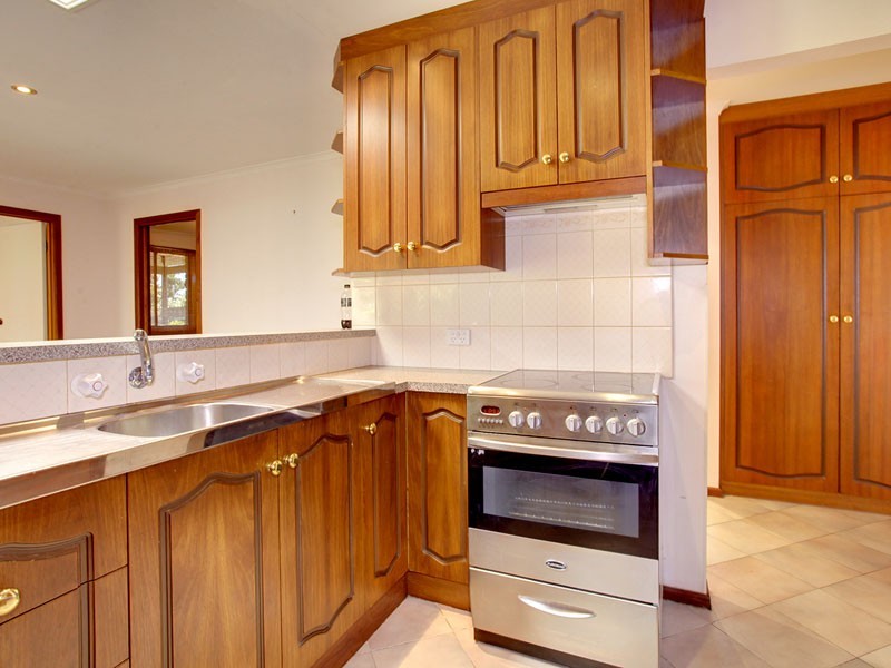 14 Potter Drive, Woodcroft SA 5162