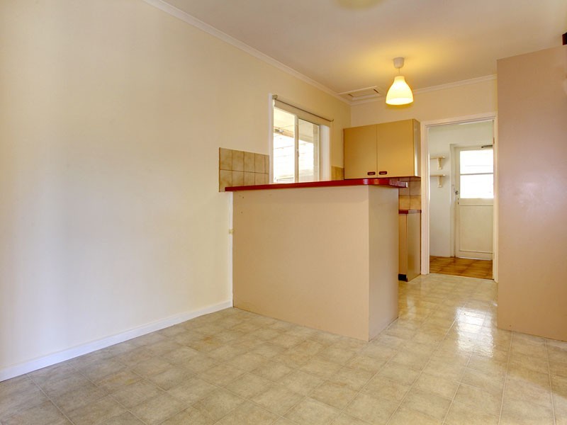 22 Conington Crescent, Morphett Vale SA 5162