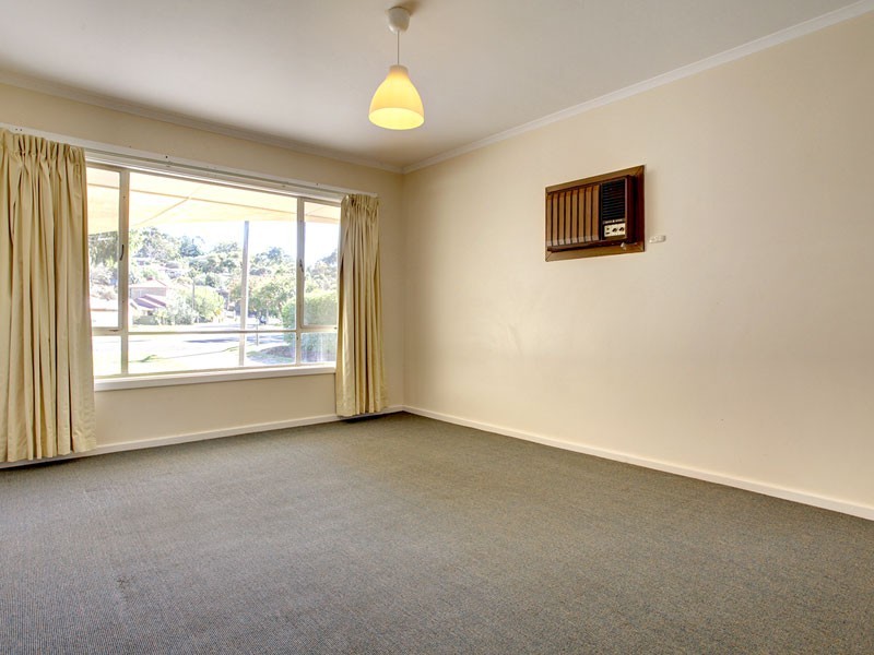 22 Conington Crescent, Morphett Vale SA 5162