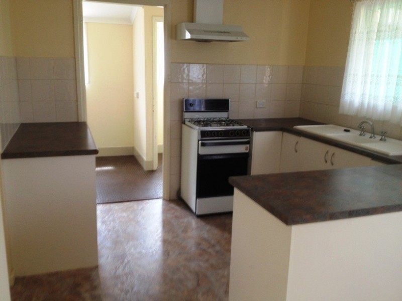 17 Owen Court, Christie Downs SA 5164