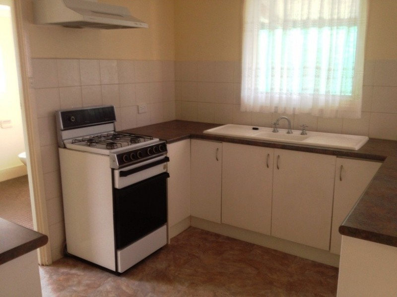 17 Owen Court, Christie Downs SA 5164