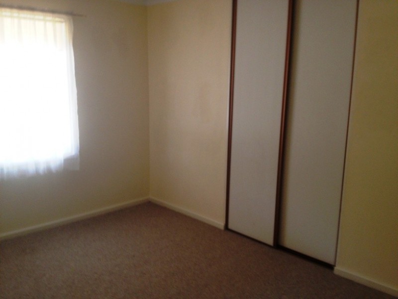 17 Owen Court, Christie Downs SA 5164