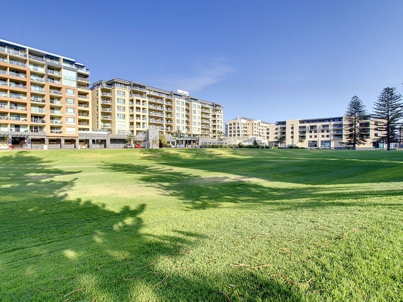 Unit 9, 16 Moseley Street, Glenelg SA 5045