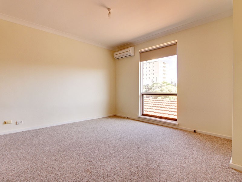 Unit 9, 16 Moseley Street, Glenelg SA 5045