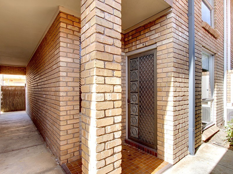 Unit 9, 16 Moseley Street, Glenelg SA 5045