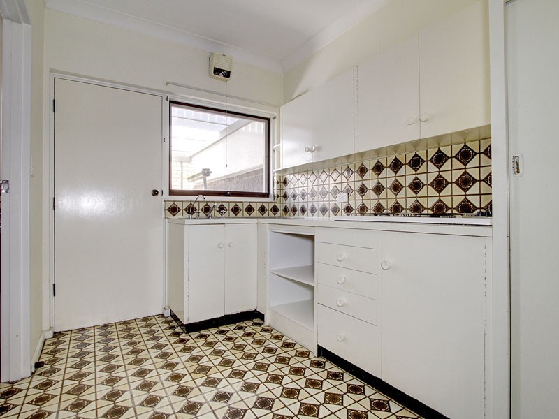 Unit 9, 16 Moseley Street, Glenelg SA 5045