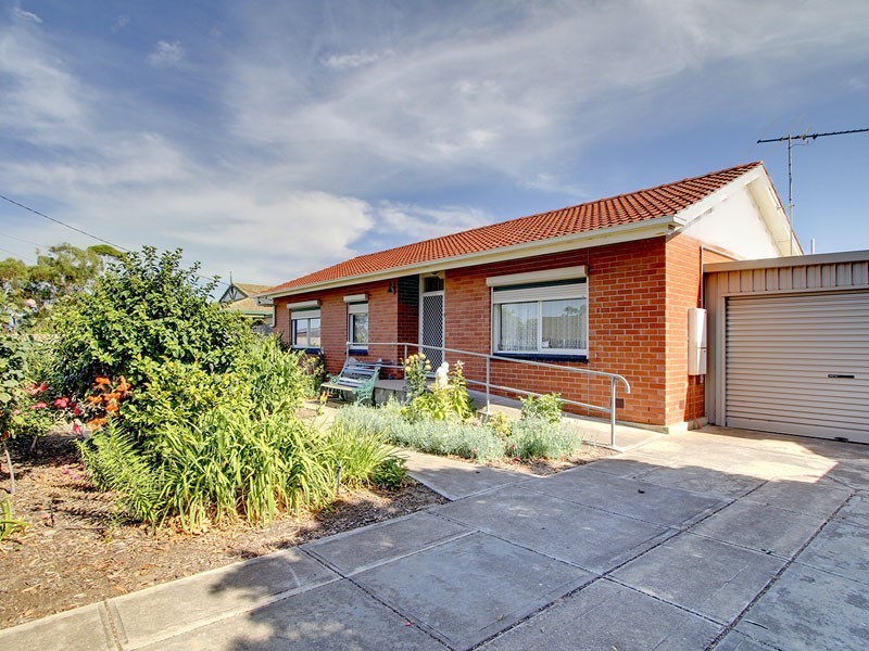 55 Baden Terrace, O’sullivan Beach SA 5166