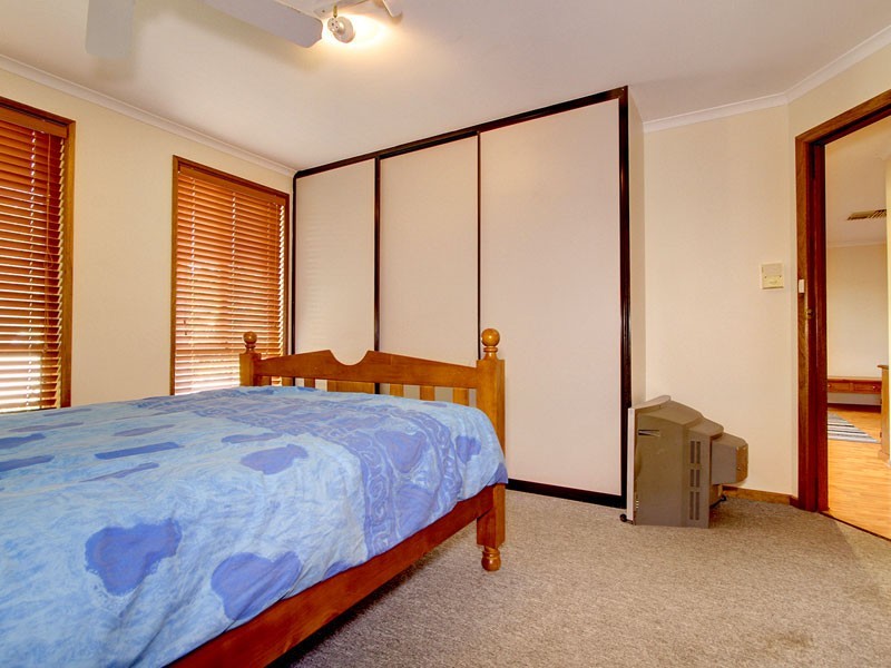 7 Hayford Crescent, Morphett Vale SA 5162