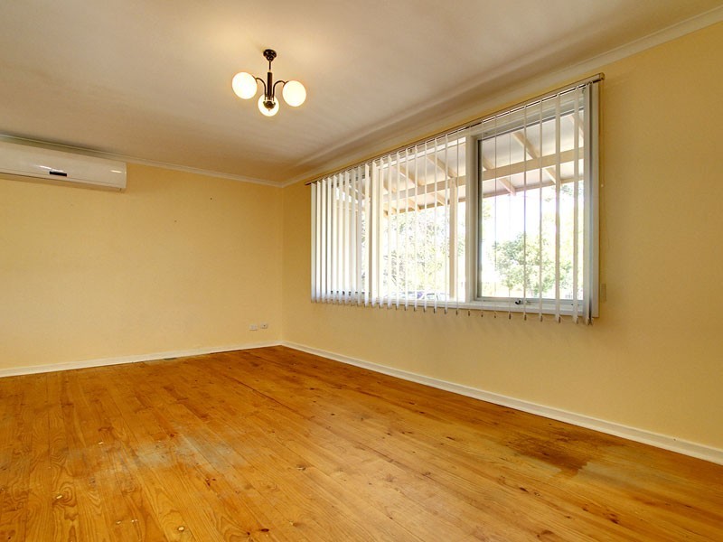 14 Lindsay Drive, Morphett Vale SA 5162