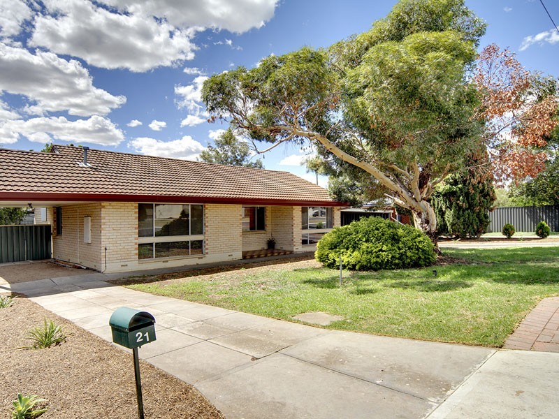 21 Inverness Avenue, Morphett Vale SA 5162
